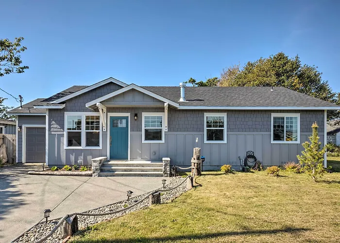Coastal Getaway By Pebble Beach & Redwoods!